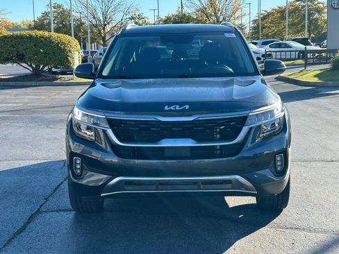Used 2022 Kia Seltos SX w/ Sunroof Package image 2