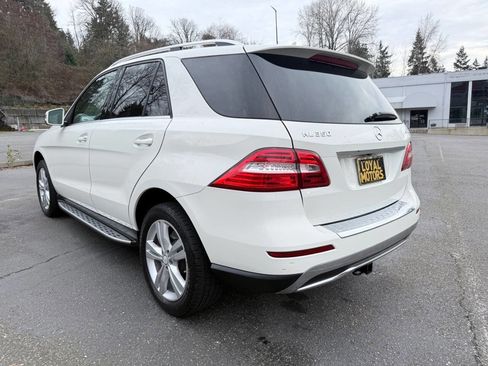 Used 2013 Mercedes-Benz ML 350 ML 350 4MATIC AWD 4dr SUV image 34