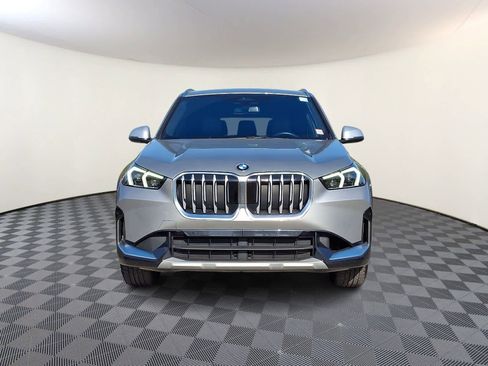 Used 2023 BMW X1 xDrive28i w/ Convenience Package AWD/4WD image 3