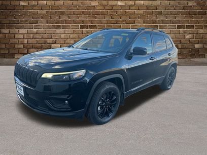 Used 2023 Jeep Cherokee Altitude Lux w/ Lux Elite Package