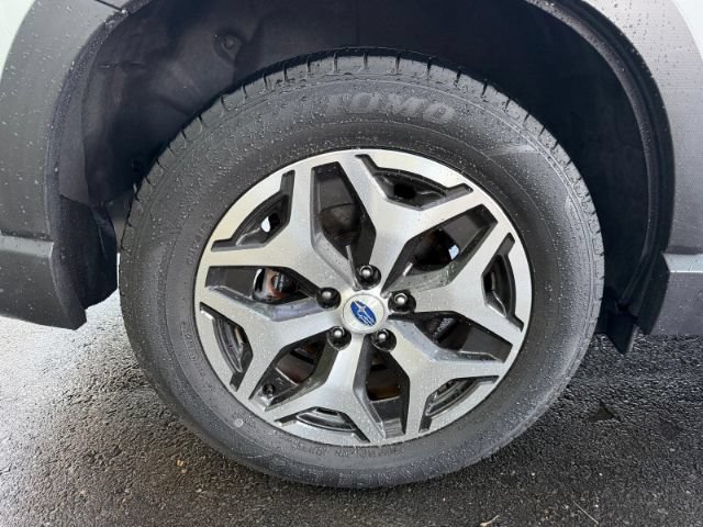 Used 2020 Subaru Forester Premium AWD/4WD image 20
