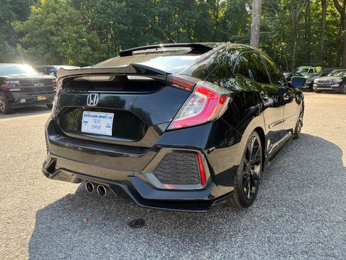 Used 2018 Honda Civic Sport Touring image 9