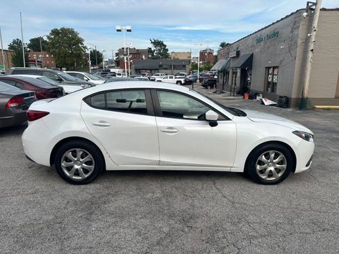 Used 2016 MAZDA MAZDA3 i Sport FWD image 4