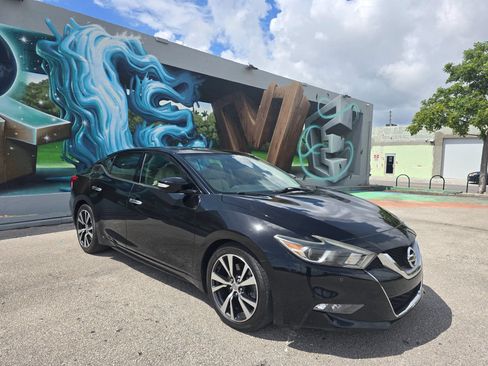 Used 2017 Nissan Maxima Platinum FWD image 5