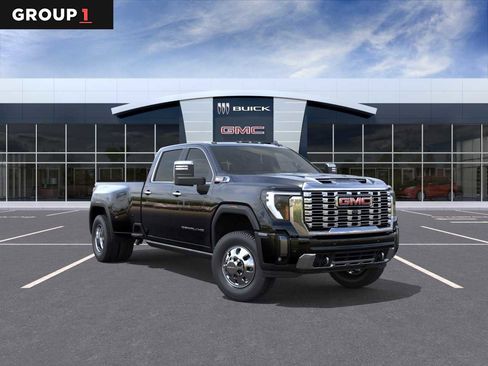 New 2026 GMC Sierra 3500 Denali w/ Denali Reserve Package AWD/4WD image 1