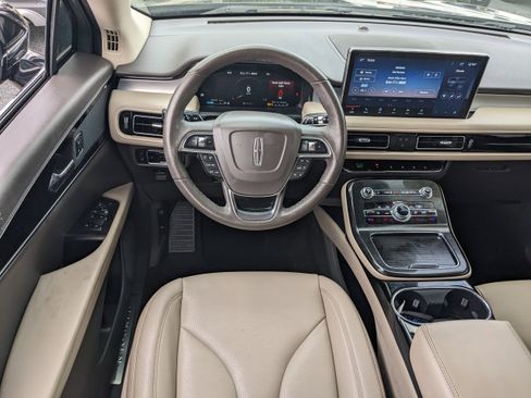 Used 2023 Lincoln Nautilus AWD w/ Premium Package image 14