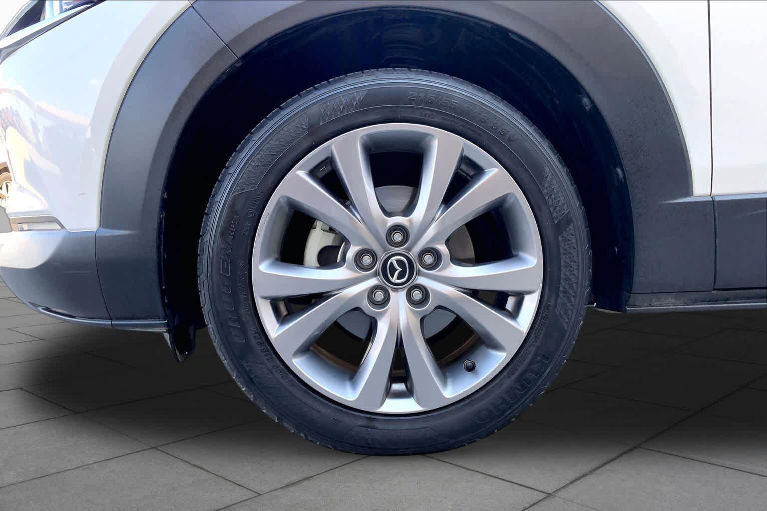 Used 2020 MAZDA CX-30 FWD w/ Premium Package image 11