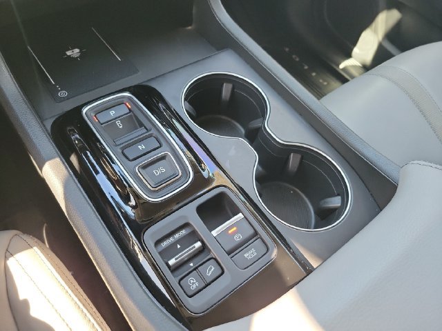 Used 2025 Honda Pilot EX-L image 23