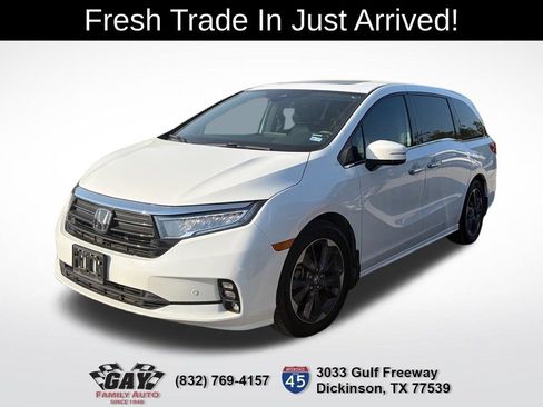 Used 2023 Honda Odyssey Elite image 3