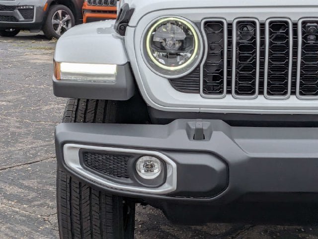 New 2027 Jeep Wrangler Unlimited Sahara AWD/4WD image 10