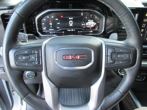 Certified 2024 GMC Sierra 1500 Elevation w/ Elevation Premium Package AWD/4WD image 28