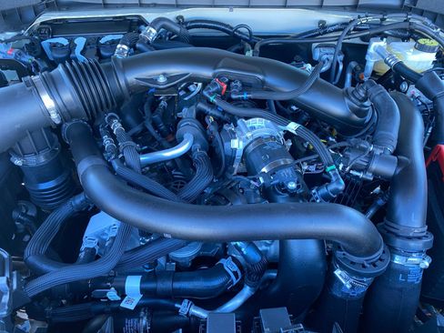 New 2025 Ford Bronco Raptor image 21