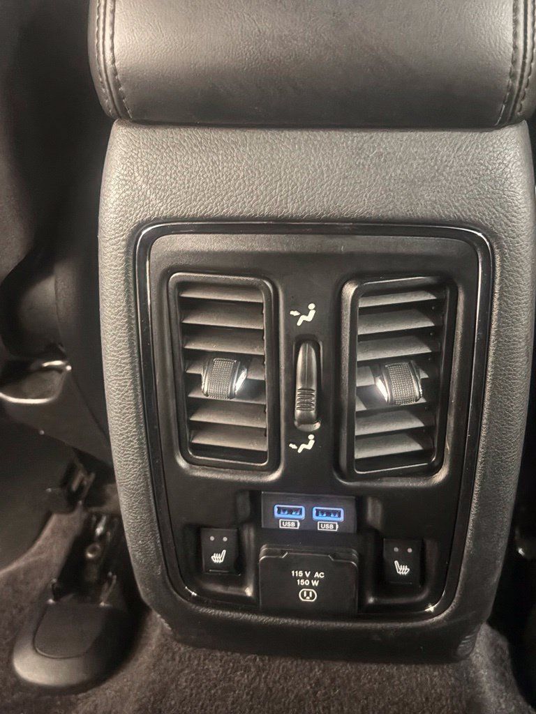 Used 2018 Jeep Grand Cherokee Limited AWD/4WD image 21