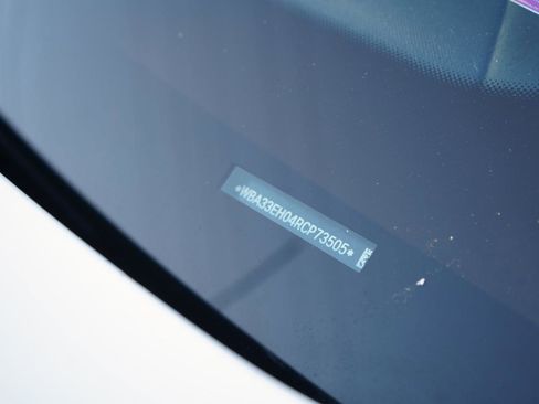 Used 2024 BMW 740i xDrive image 90