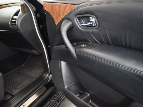 Used 2023 Nissan Armada SL w/ Cargo Package image 24