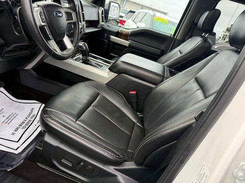 Used 2020 Ford F150 Lariat w/ Equipment Group 502A Luxury image 13