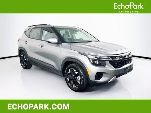 Used 2025 Kia Seltos S image 1