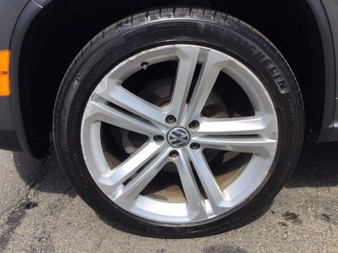 Used 2014 Volkswagen Tiguan SEL AWD/4WD image 45