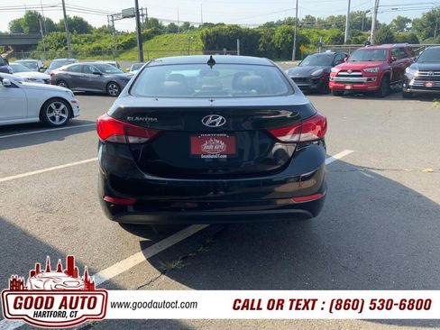 Used 2016 Hyundai Elantra SE image 3