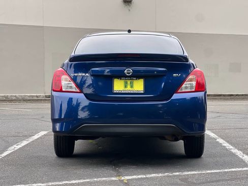 Used 2018 Nissan Versa SV image 4