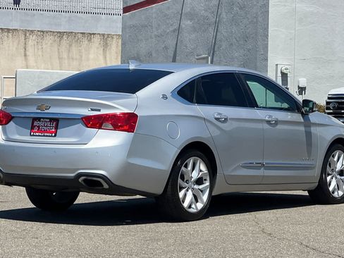 Used 2018 Chevrolet Impala Premier FWD image 2
