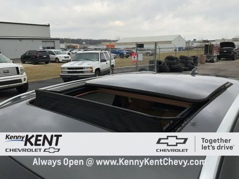 Used 2023 Genesis GV80 2.5T w/ Prestige 20" Package image 12