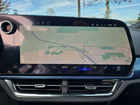 New 2026 Chevrolet Equinox EV LT image 14