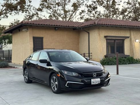 Used 2019 Honda Civic LX image 1