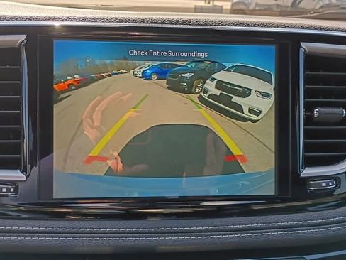 New 2026 Chrysler Pacifica Select FWD image 23