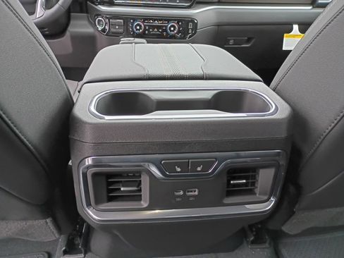 New 2026 Chevrolet Silverado 1500 High Country w/ Technology Package image 29