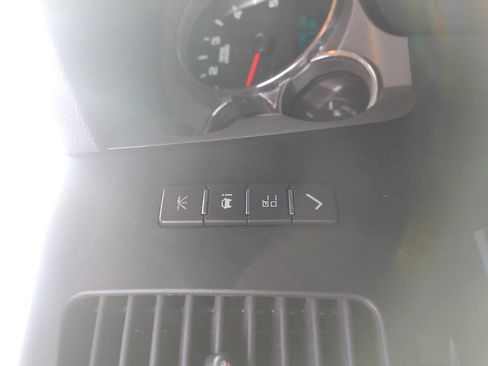 Used 2011 GMC Sierra 2500 SLE w/ SLE Preferred Package image 33