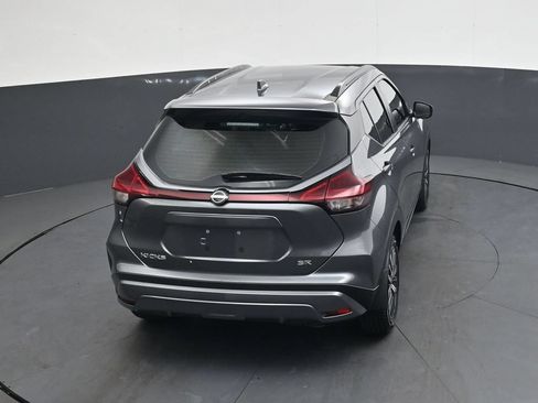 Used 2023 Nissan Kicks SR w/ SR Premium Package FWD image 38