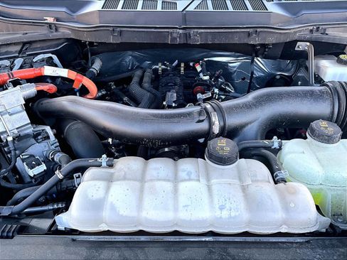 Used 2024 Ford F150 XLT w/ Mobile Office Package image 34