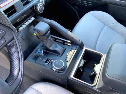 New 2026 Toyota Tacoma SR5 AWD/4WD image 7