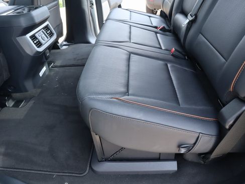 New 2026 Ford F250 Lariat w/ Black Appearance Package image 14