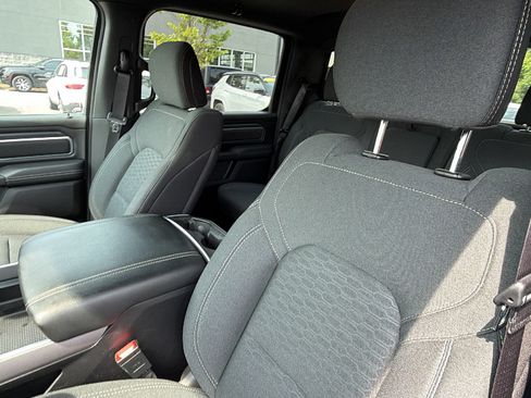 Used 2025 RAM 1500 Big Horn AWD/4WD image 17