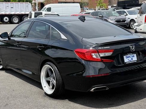 Used 2020 Honda Accord Sport image 4
