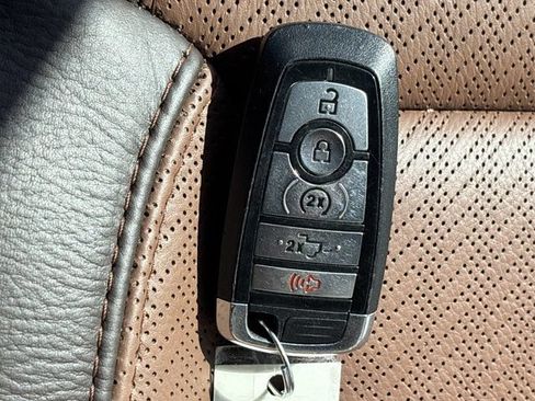 Used 2024 Ford F250 King Ranch w/ FX4 Off-Road Package AWD/4WD image 52
