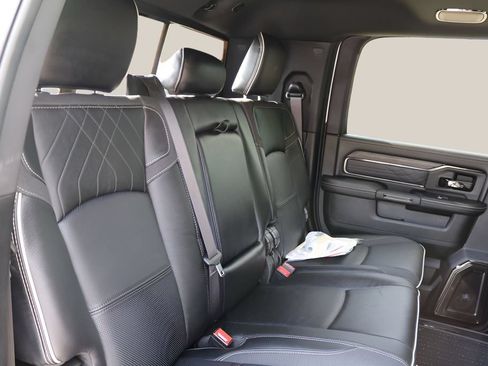 Used 2026 RAM 3500 Limited AWD/4WD image 20