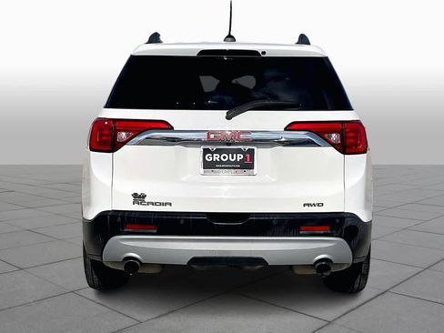 Used 2017 GMC Acadia SLT image 4