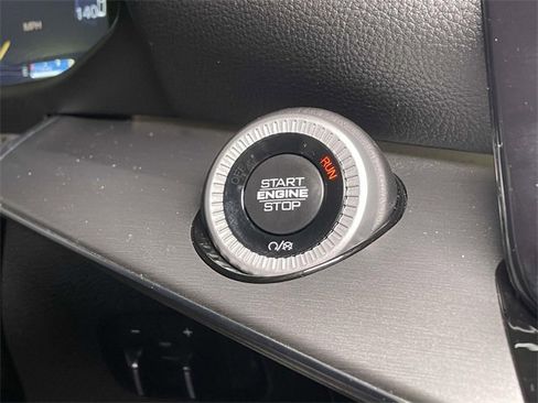 Used 2024 Jeep Wagoneer Series II image 37