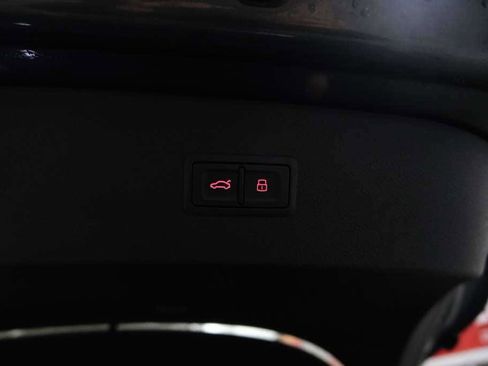 Used 2017 Audi A7 3.0T Competition Prestige w/ Driver Assistance Package image 11