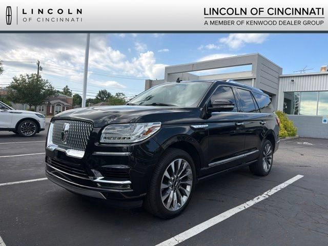 Used 2019 Lincoln Navigator Select RWD image 1