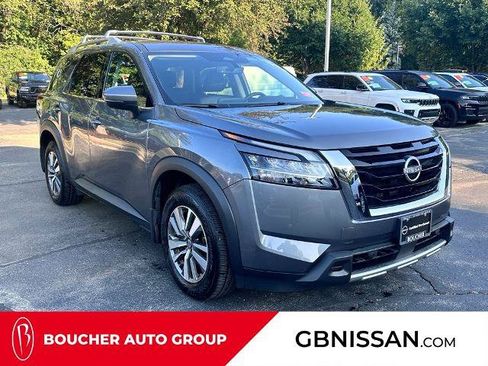 Certified 2024 Nissan Pathfinder SL AWD/4WD image 1