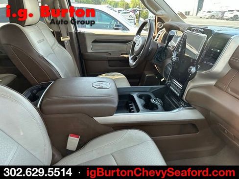 Used 2022 RAM 2500 Laramie AWD/4WD image 4