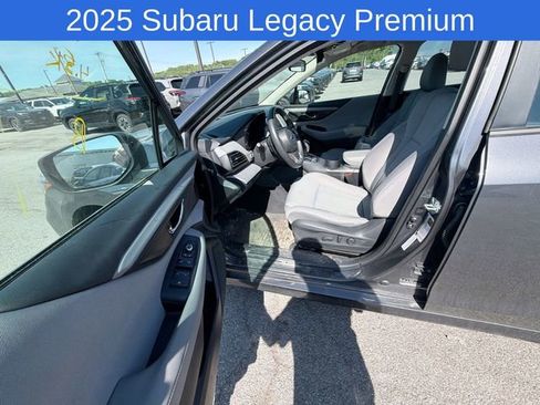 Used 2025 Subaru Legacy Premium AWD/4WD image 11