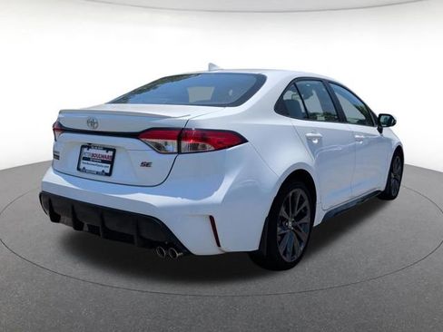 Used 2024 Toyota Corolla SE FWD image 6