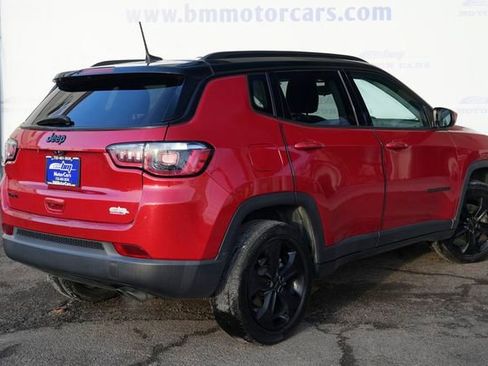 Used 2020 Jeep Compass Latitude AWD/4WD image 3