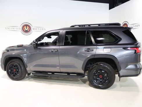 Used 2025 Toyota Sequoia TRD Pro AWD/4WD image 37