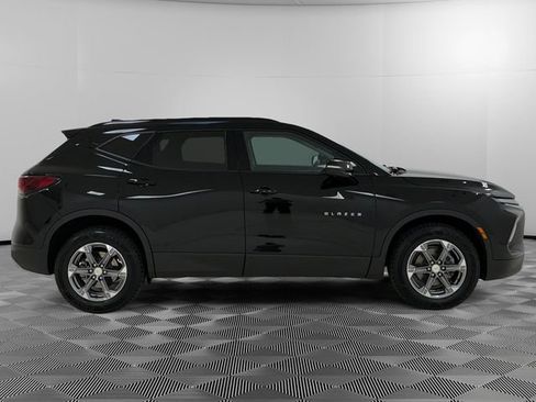 Certified 2023 Chevrolet Blazer LT w/ Sound & Technology Package AWD/4WD image 6